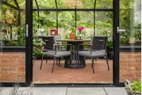 Willow & Ash Rund Spisegruppe
